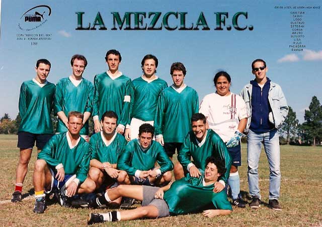 LA MEZCLA F.C.