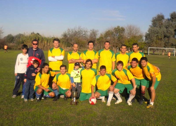 LOS KENAS
