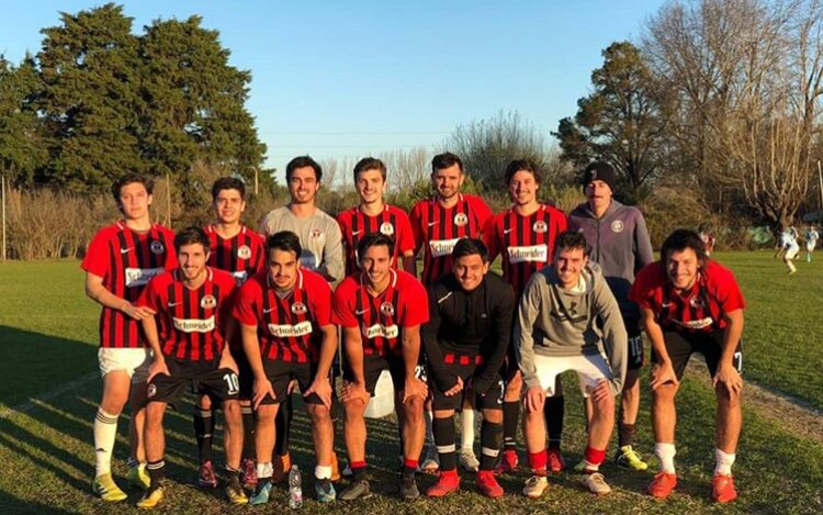 FANATICO F.C.